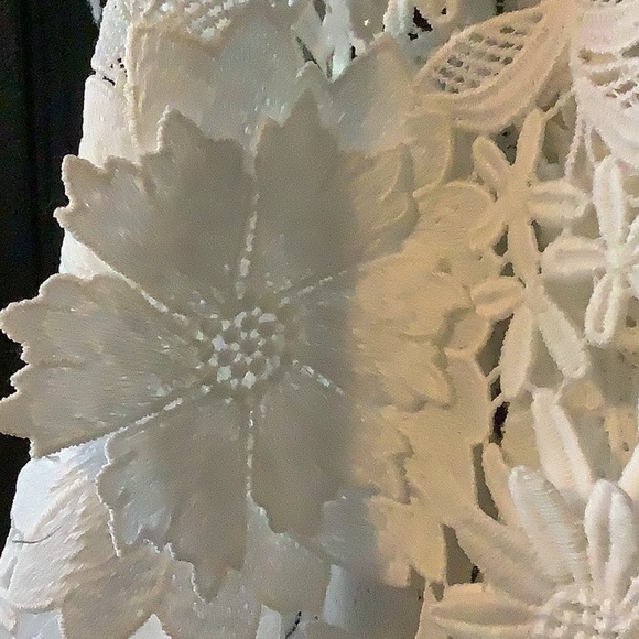 NWT Milly floral cut out top - Picture 3 of 8